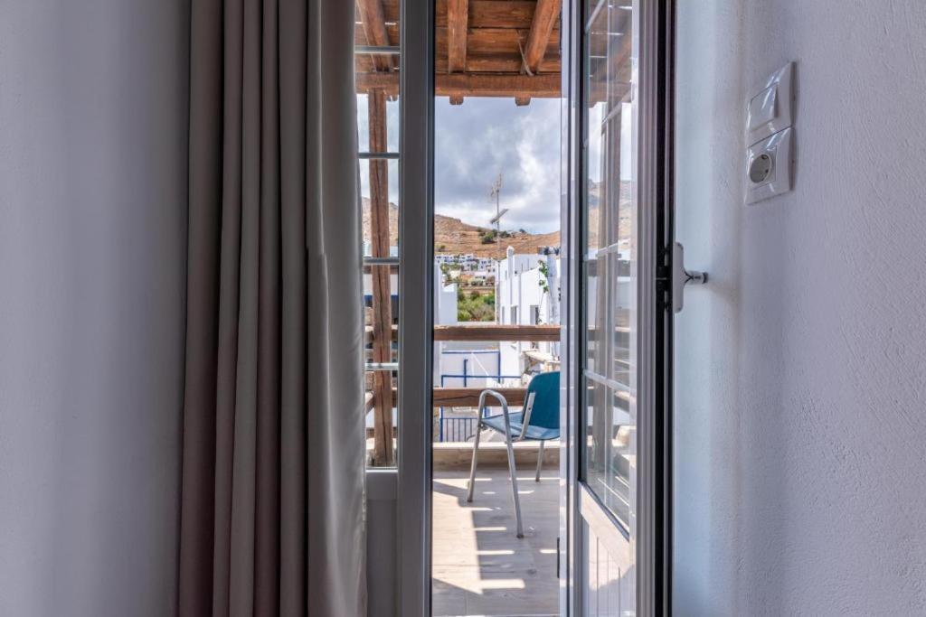 Vassilia On The Beach Serifos Livadakia المظهر الخارجي الصورة