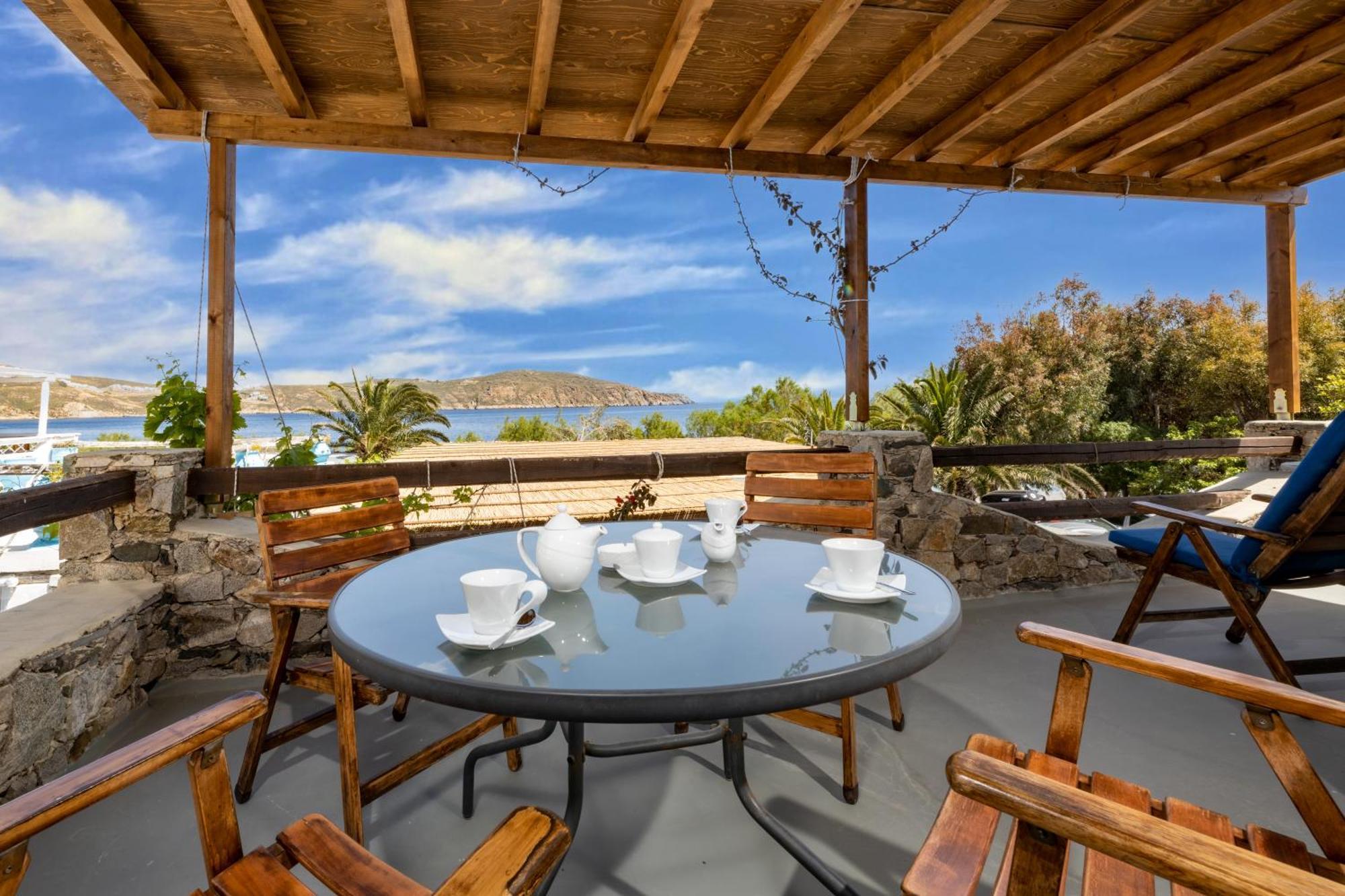 Vassilia On The Beach Serifos Livadakia المظهر الخارجي الصورة